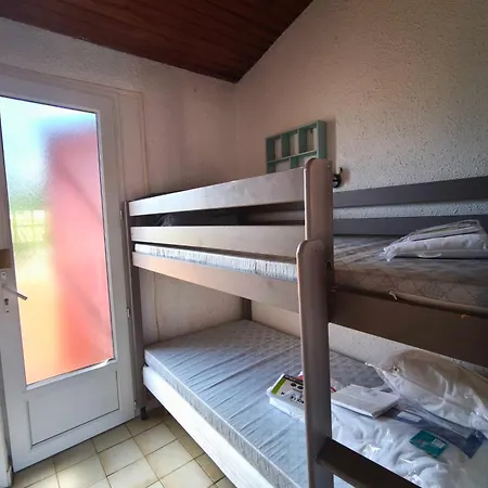 Apartment A Stone's Throw From Agosta